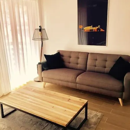 2 Bed In